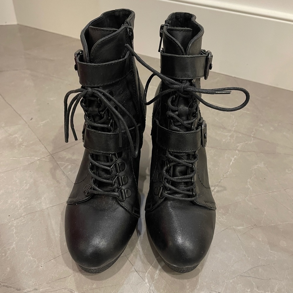 Cool boots